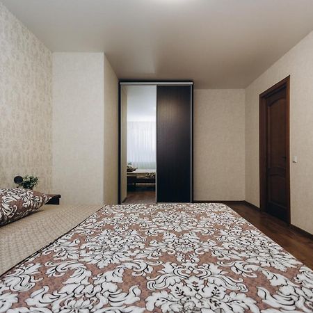 スームィApart-Smart On Kharkovskaya Near Lavina 1 Floorアパートメント エクステリア 写真